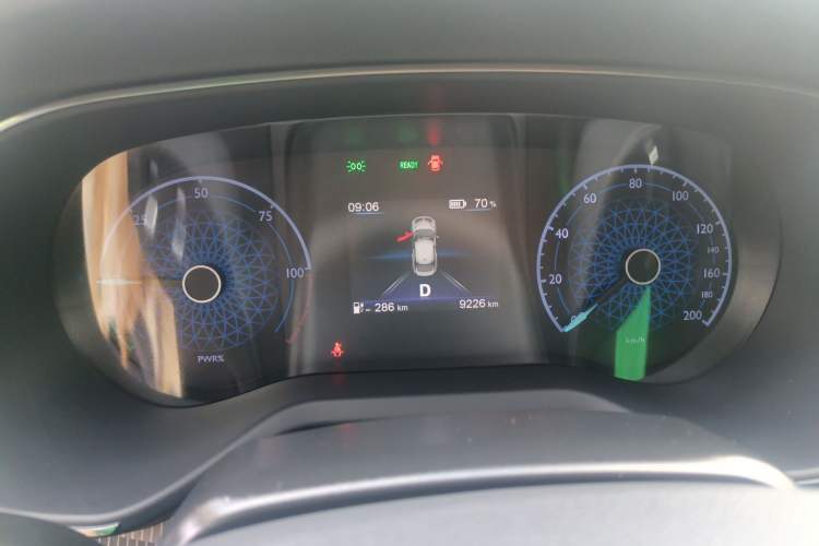 Used Hongqi E-QM5 2021 Online Booking Charging Basic Edition 5 Seats
