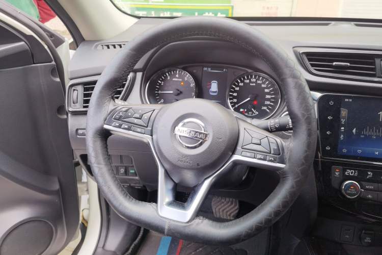 Used Nissan X-Trail 2019 2.0L CVT Smart Connect Comfort Edition 2WD