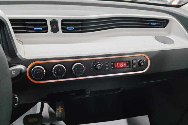 Used Wuling Hongguang MINIEV 2020 Enjoyment Model Lithium Iron Phosphate