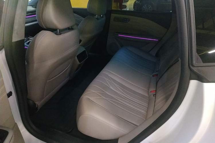 Used Geely Galaxy Galaxy 8 2025 130km EM-i Flagship Edition