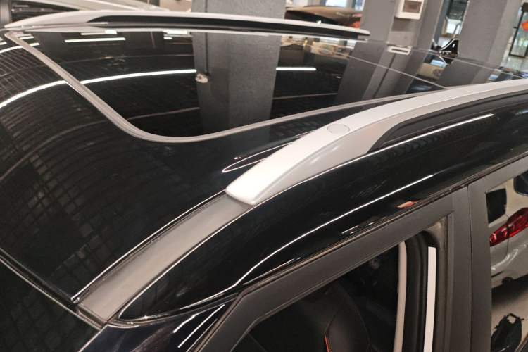 Used Kia Seltos 2023 1.5L CVT Luxury Edition
