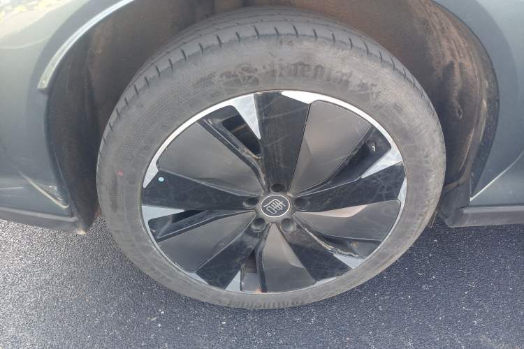 Used BYD Tang L 2025 DM 175KM Drone Player Edition