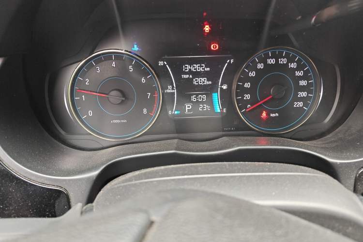 Used Honda Gienia 2017 1.5L CVT Comfort Version
