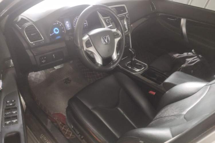Used CHANGAN Raeton 2014 1.8T Automatic Prestige Anniversary Edition China IV Standard
