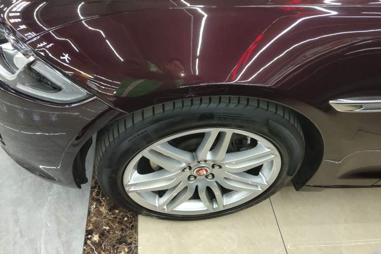 Used Jaguar XJ 2018 XJL 3.0 SC Two-Wheel-Drive Elegant Business Edition