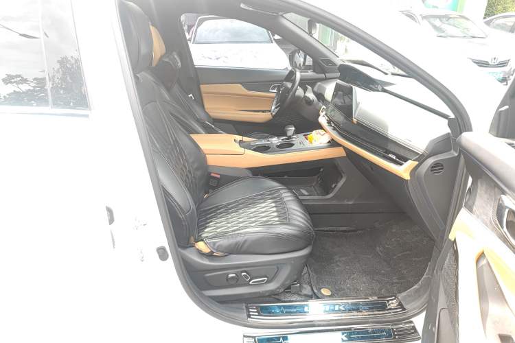 Used CHANGAN UNI-K 2021 2.0T All-Wheel Drive Prestige Version