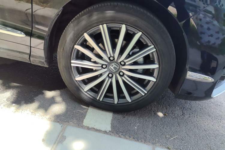 Used Honda Elysion 2022 2.0L eHEV Luxury Edition