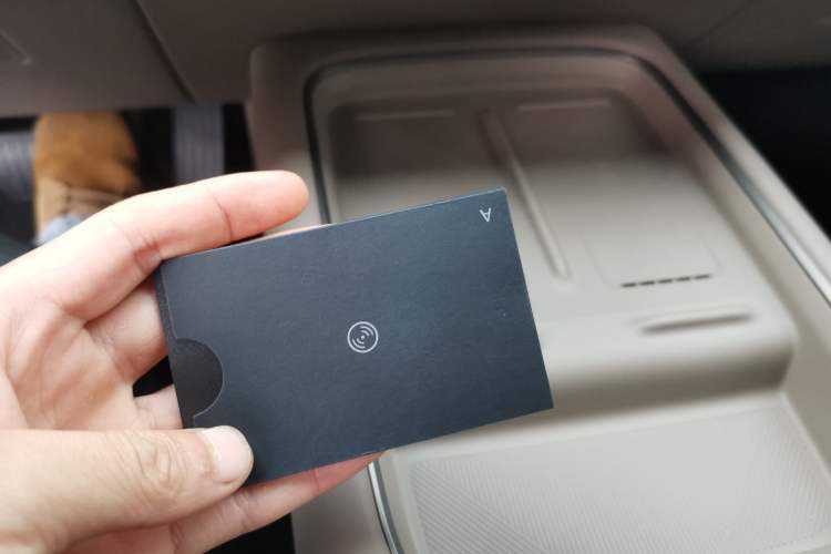 Used Li Auto Li Auto i6 2025 Model Four-Wheel-Drive Standard Type
