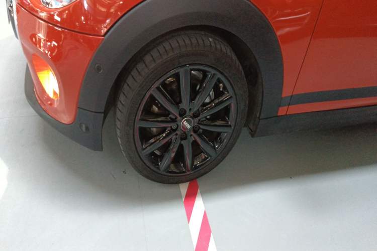 Used MINI MINI 2021 1.5T COOPER Artist
