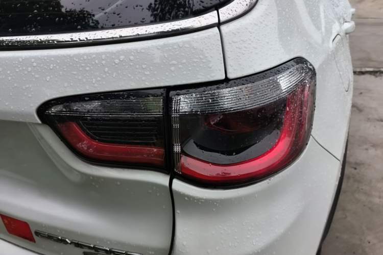 Used Jeep Compass 2019 200T Automatic Family Edition - Connected Large Screen Version
