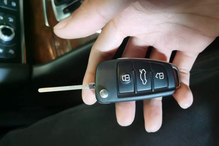 Used Audi Q7 2011 3.0 TFSI Exclusive Edition (200kW) Vehicle Key