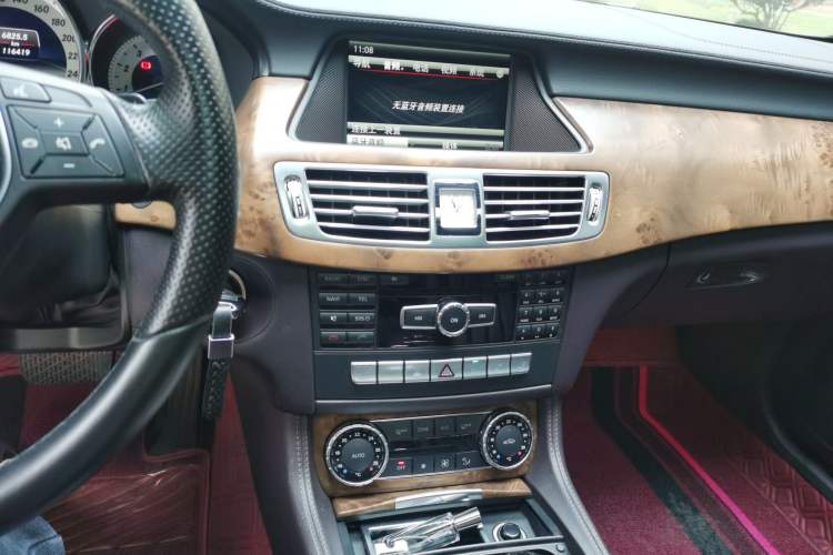 Used Mercedes-Benz CLS 2012 CLS 300 CGI Audio And AC Panel