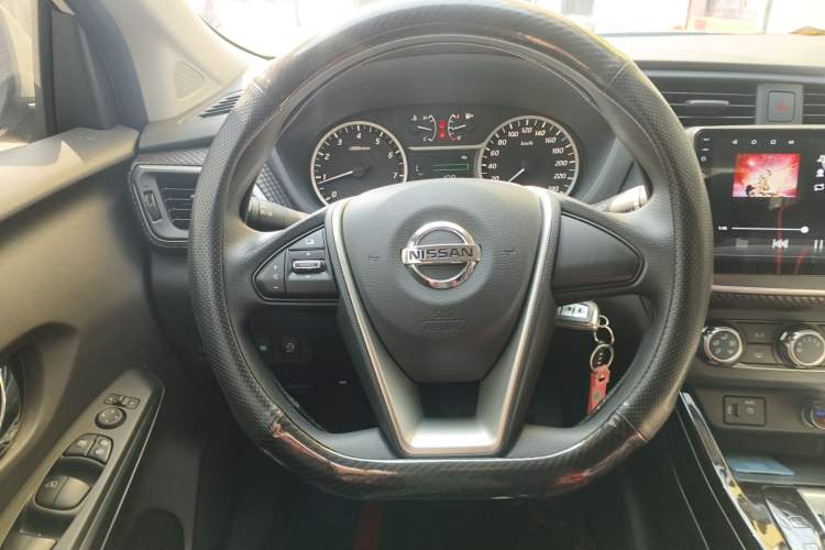 Used Nissan Lannia 2021 1.6L CVT Cool Edition Steering Wheel
