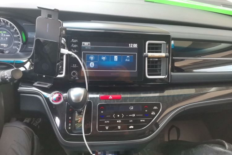 Used Honda Elysion 2019 2.0L Hybrid Luxury Edition
