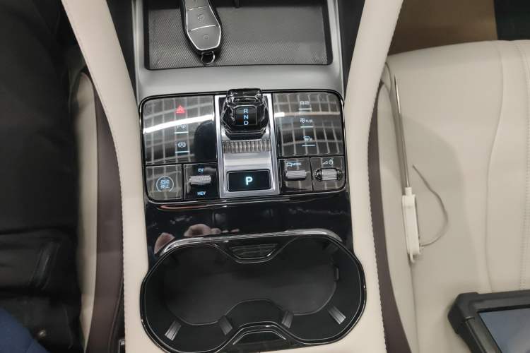 Used BYD Song PLUS New Energy 2025 DM-i Intelligent Driving 112KM Prestige Model