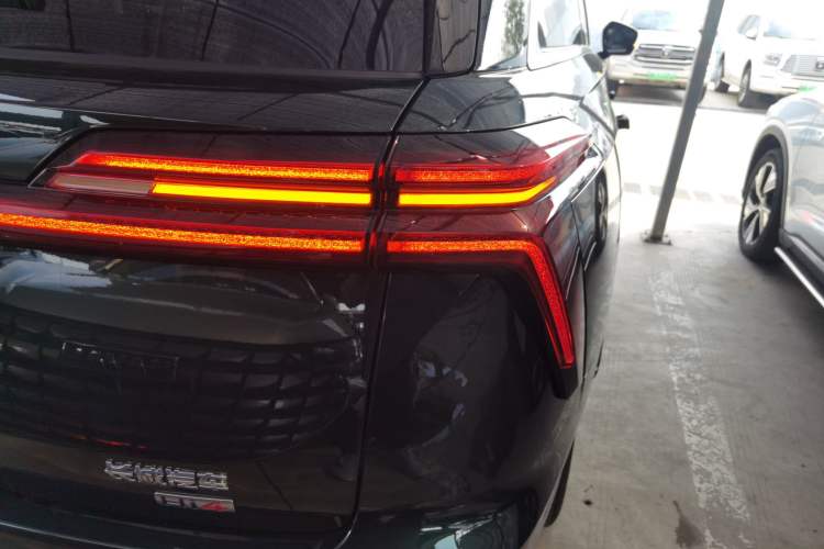 Used Wey Lanshan 2025 Four-Wheel Drive Ultra