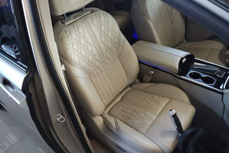 Used Buick GL8 2021 ES Landtrek 653T Comfort Edition
