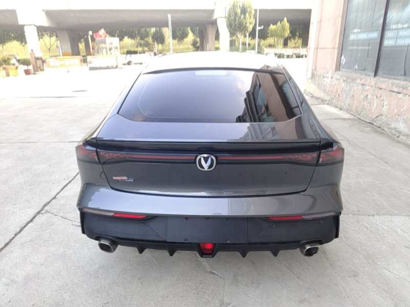 Used CHANGAN UNI-V 2022 1.5T Prestige Version — 5