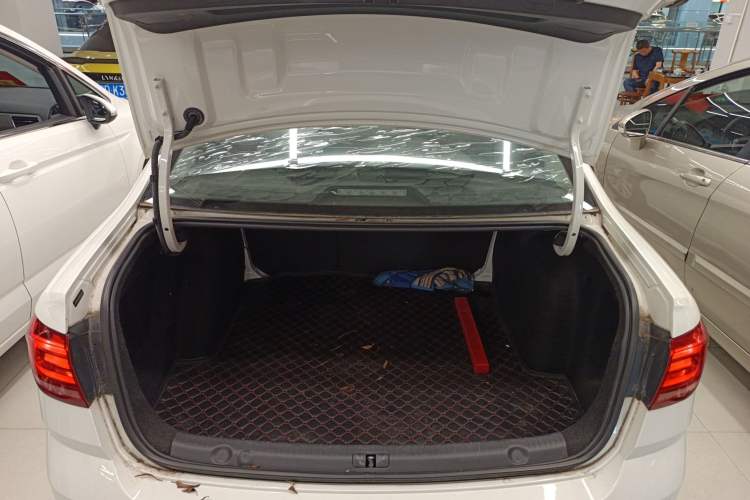 Used Volkswagen Lavida 2015 230TSI DSG Comfort Edition