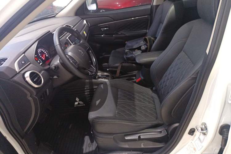 Used Mitsubishi ASX 2020 2.0L CVT Smart Edition
