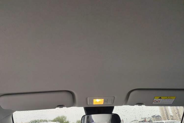 Used CHANGAN NEVO Lumin 2025 205 km Xiangqin Version