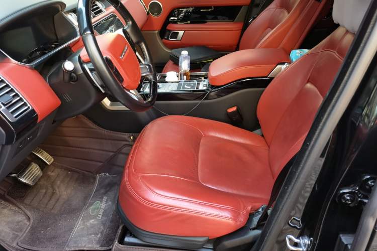 Used Land Rover Range Vogue 2021 3.0T P400 Gasoline Extended-Wheelbase European Specification Left Front Seat