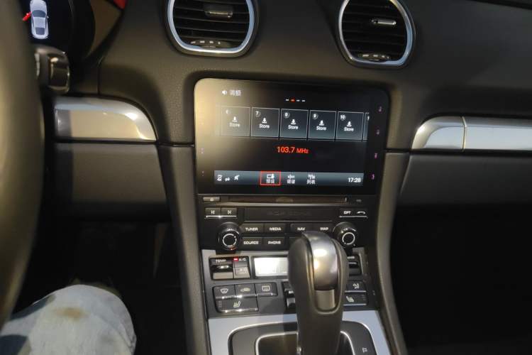 Used Porsche 718 2016 Cayman 2.0T
