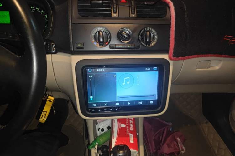 Used Skoda Fabia 2012 1.4L Automatic Crystal Edition
