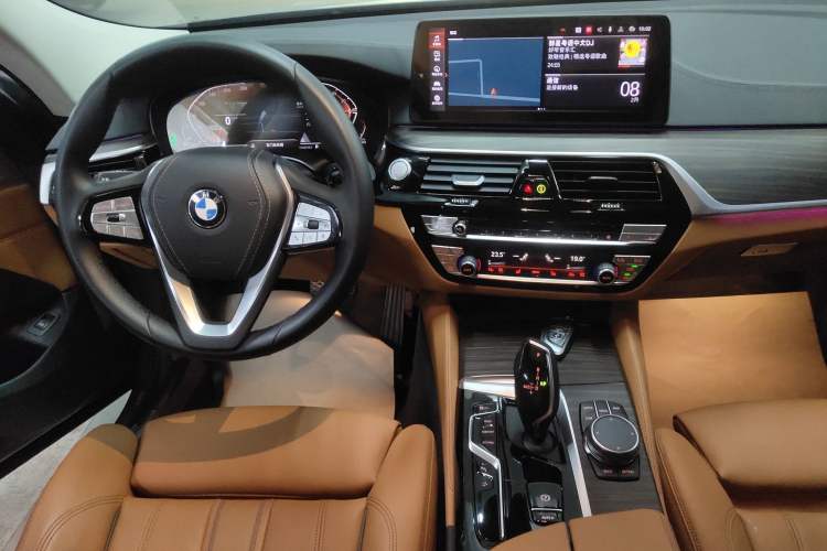 Used BMW 6 Series GT 2022 630i Luxury Design Package Audio And AC Panel