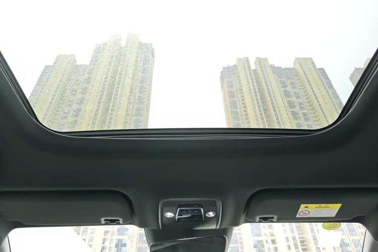 Used BYD Seal 06 New Energy 2025 DM-i Intelligent Drive 120KM Flagship Model
