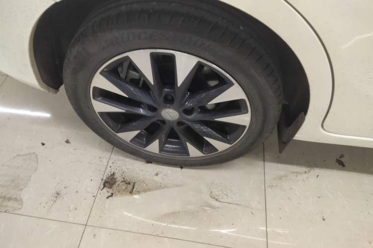 Used Nissan Tiida 2024 1.6L CVT ZhiZun Edition