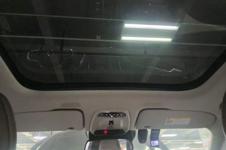 Used Volvo XC60 2019 T5 4x4 Smart Edition China V Standard
