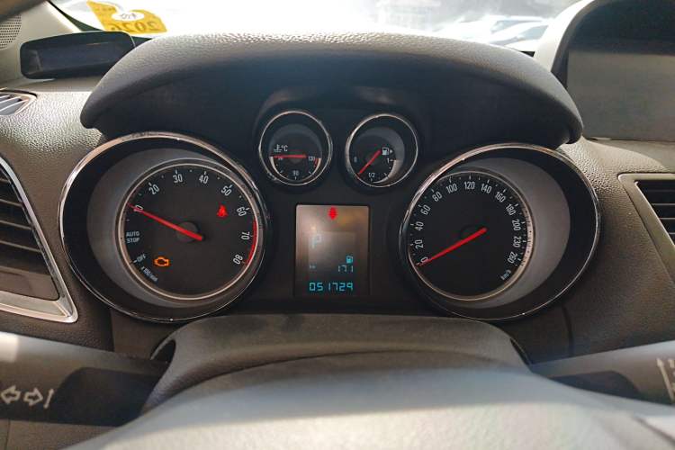 Used Buick Encore 2015 1.4T Automatic Two-Wheel Drive Urban Elite Version