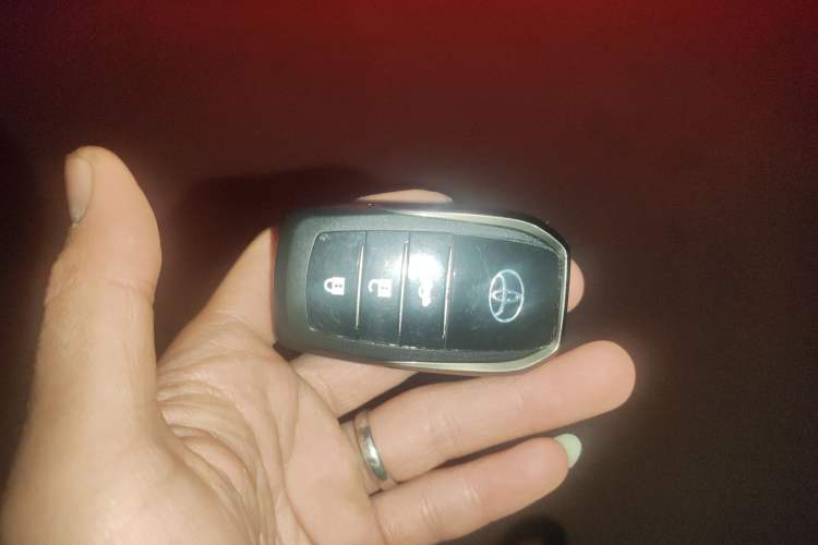 Used Toyota RAV4 2018 2.5L Automatic 4x4 Elite i Edition Vehicle Key