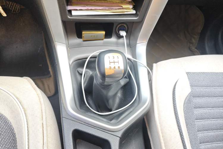 Used Venucia T70 2015 1.6L Manual Ruixing Edition
