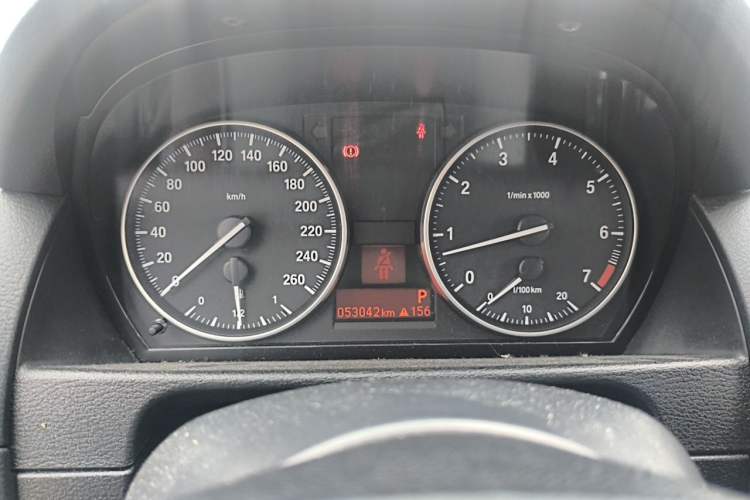 Used BMW X1 2015 sDrive18i Leading Edition