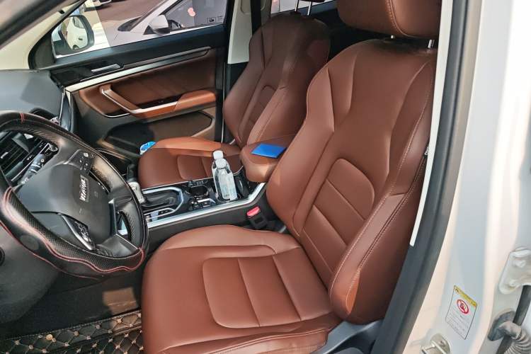 Used Haval H4 2019 Red-Label 1.5 GDIT DCT Luxury Smart Connectivity Model Left Front Seat