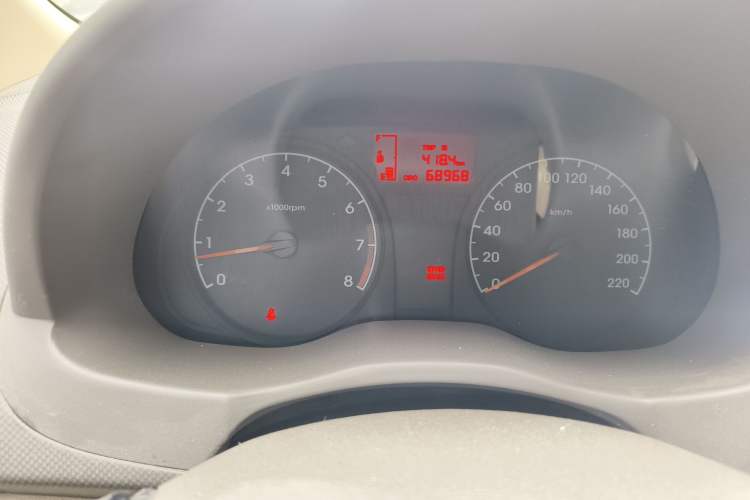 Used Hyundai Verna (older generation) 2010 Sedan 1.4L Manual Standard GL Model
