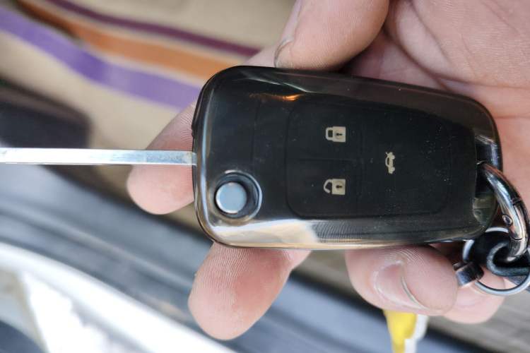 Used Buick GT 2017 15N Automatic Elite Version Vehicle Key