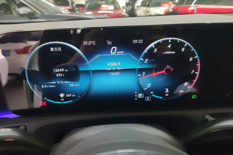 Used Mercedes-Benz A-Class 2021 A 200 L Sport Sedan Fashion Model