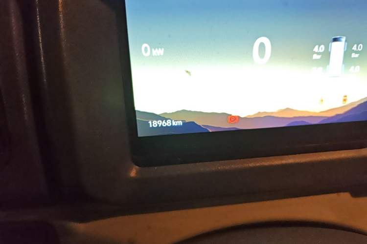 Used SRM New Energy E3L 2024 Standard 6-Seater Bus
