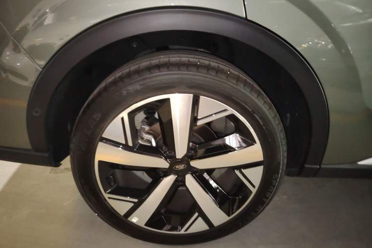 Used Ford Equator Sport 2025 EcoBoost 170 Prestige PLUS Exterior 2