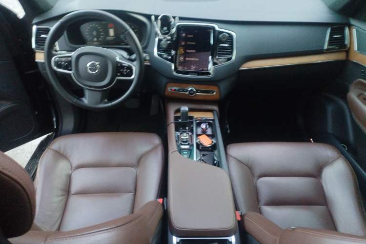 Used Volvo XC90 2021 B6 Zhiyi Luxury Edition 7-Seater