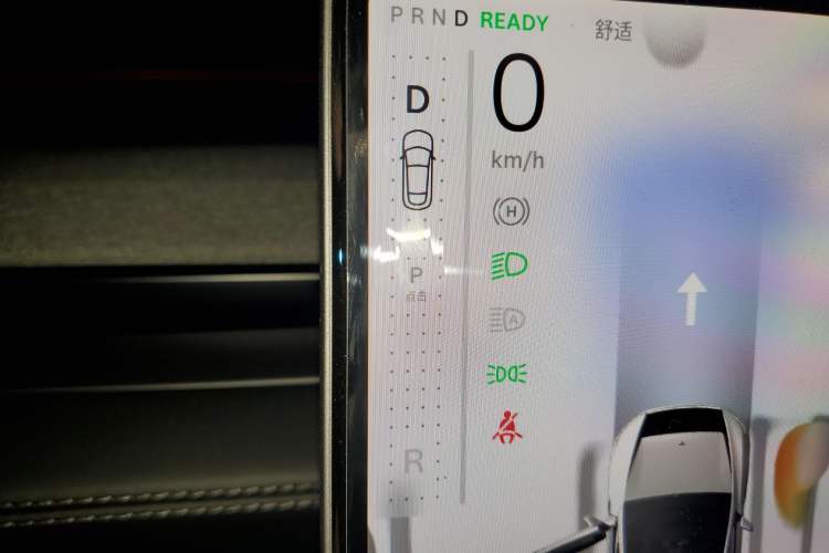 Used Tesla Model Y 2025 Rear-Wheel-Drive Version
