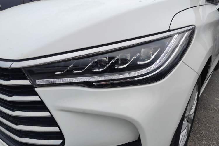 Used BYD Song MAX 2019 1.5T Manual Smart Connect Ruiyi Model 7 Seats China V Emission Standard
