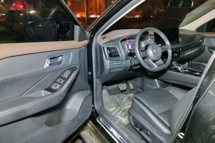 Used Nissan X-Trail 2021 VC-Turbo 300 CVT 4WD Luxury Edition
