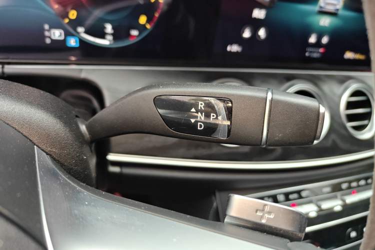 Used Mercedes-Benz E-Class 2021 Restyled E 260 Luxury Sports Edition