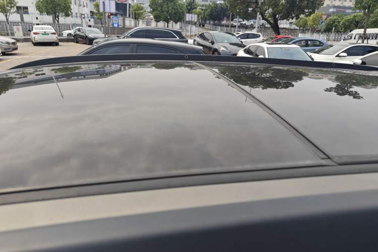 Used Buick Envision 2018 20T Two-Wheel-Drive Leading Model Roof