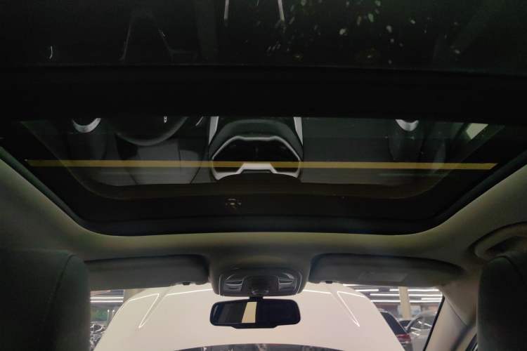 Used BYD Yuan New Energy 2018 EV360 Smart Connected Cool Model