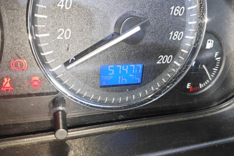 Used BAIC Weiwang M20 2017 1.5L M20S Basic Version DAM15DL
